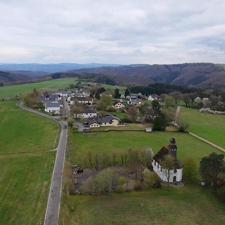 Ferienwohnungen Eifelausblick Hümmel Buitenkant foto